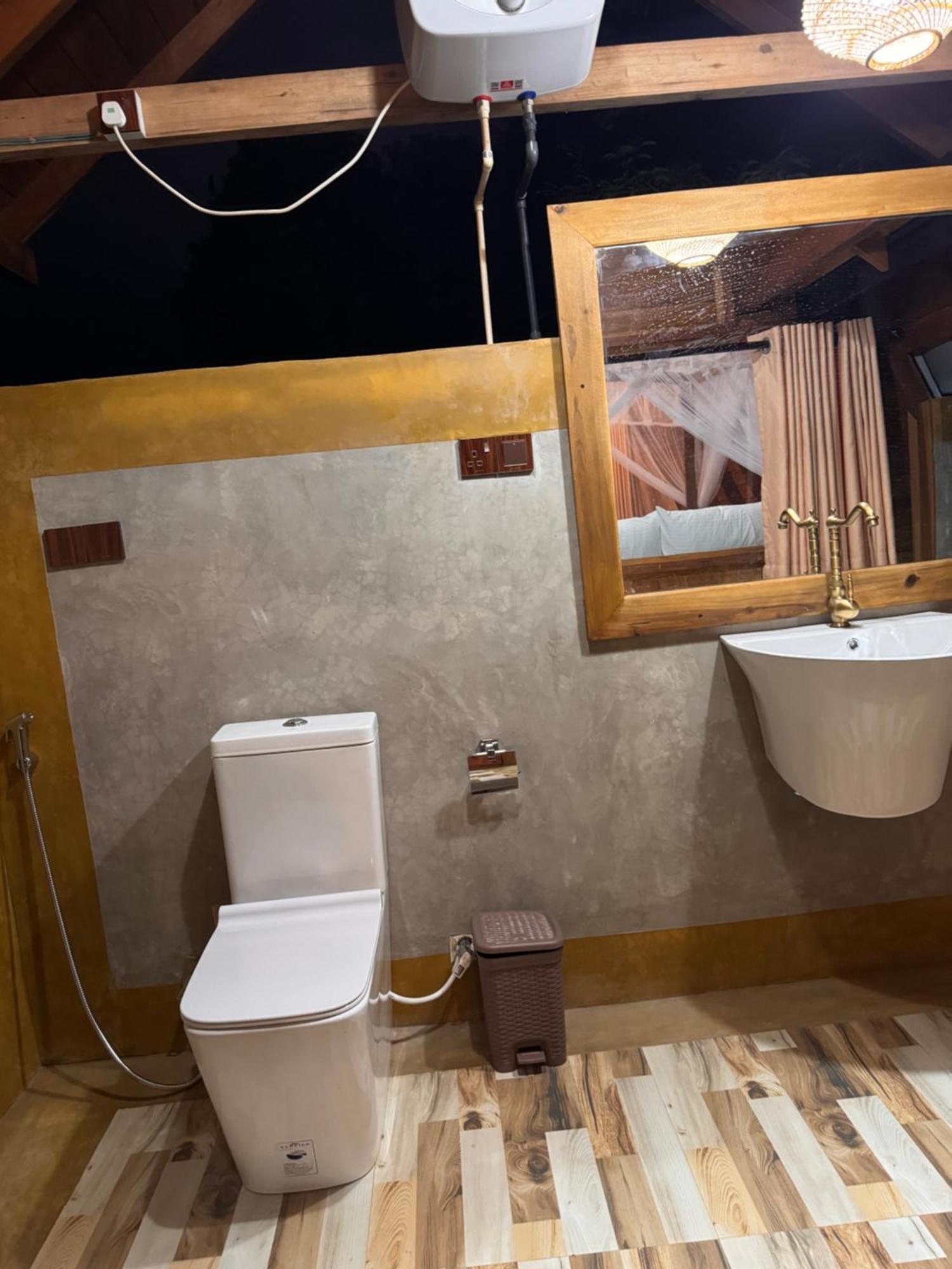 Sundown Lake Hotel & Spa Habarana Dış mekan fotoğraf