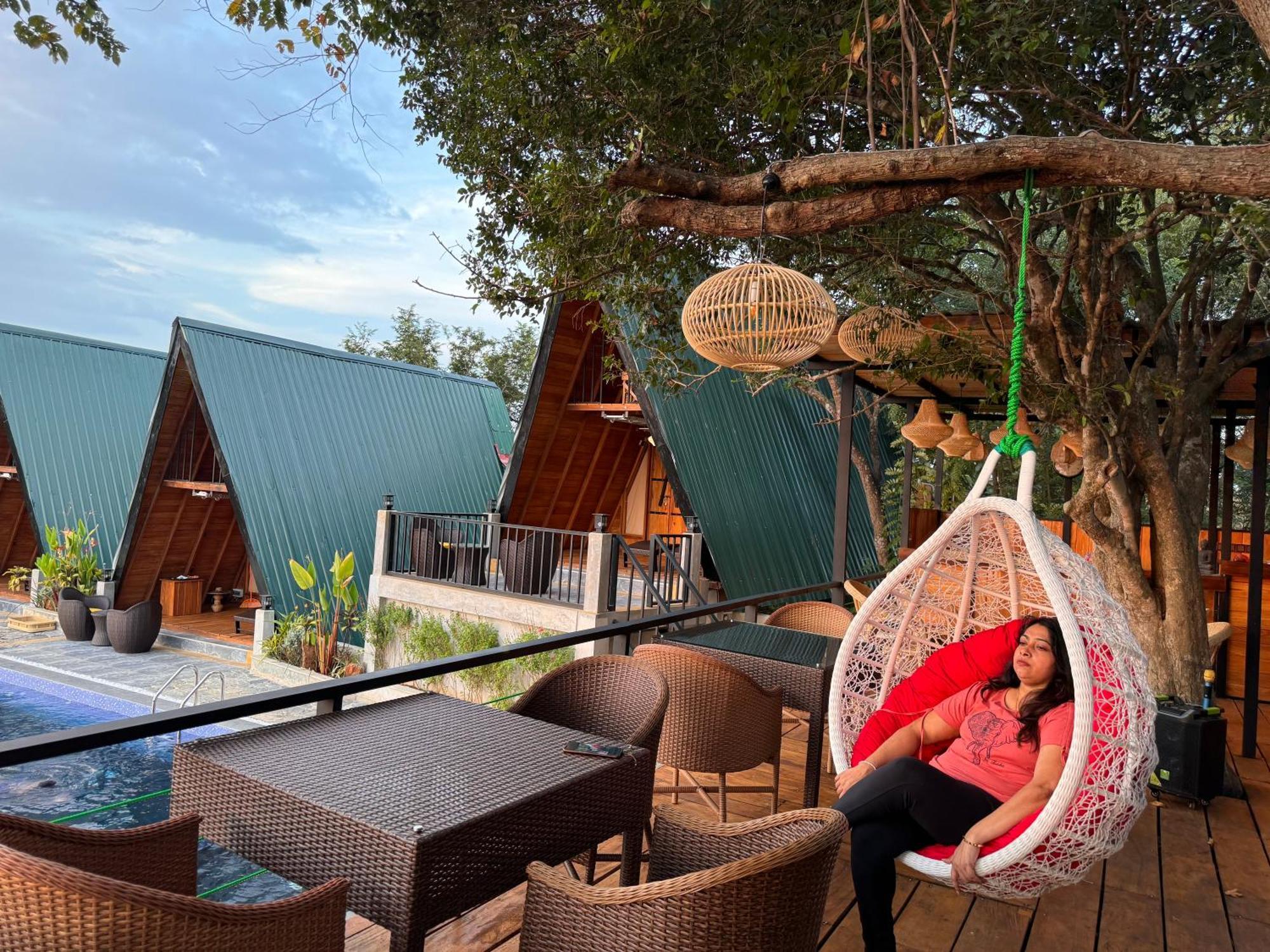 Sundown Lake Hotel & Spa Habarana Dış mekan fotoğraf